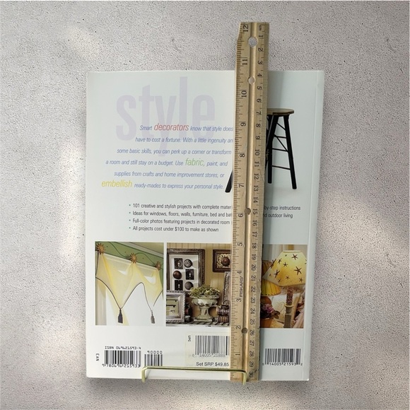 Better Homes and Gardens Decorating Ideas Under $100 Paperback - Picture 8 of 9